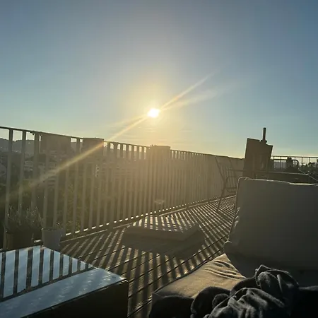 3 Mit Dachterrasse * زيورخ